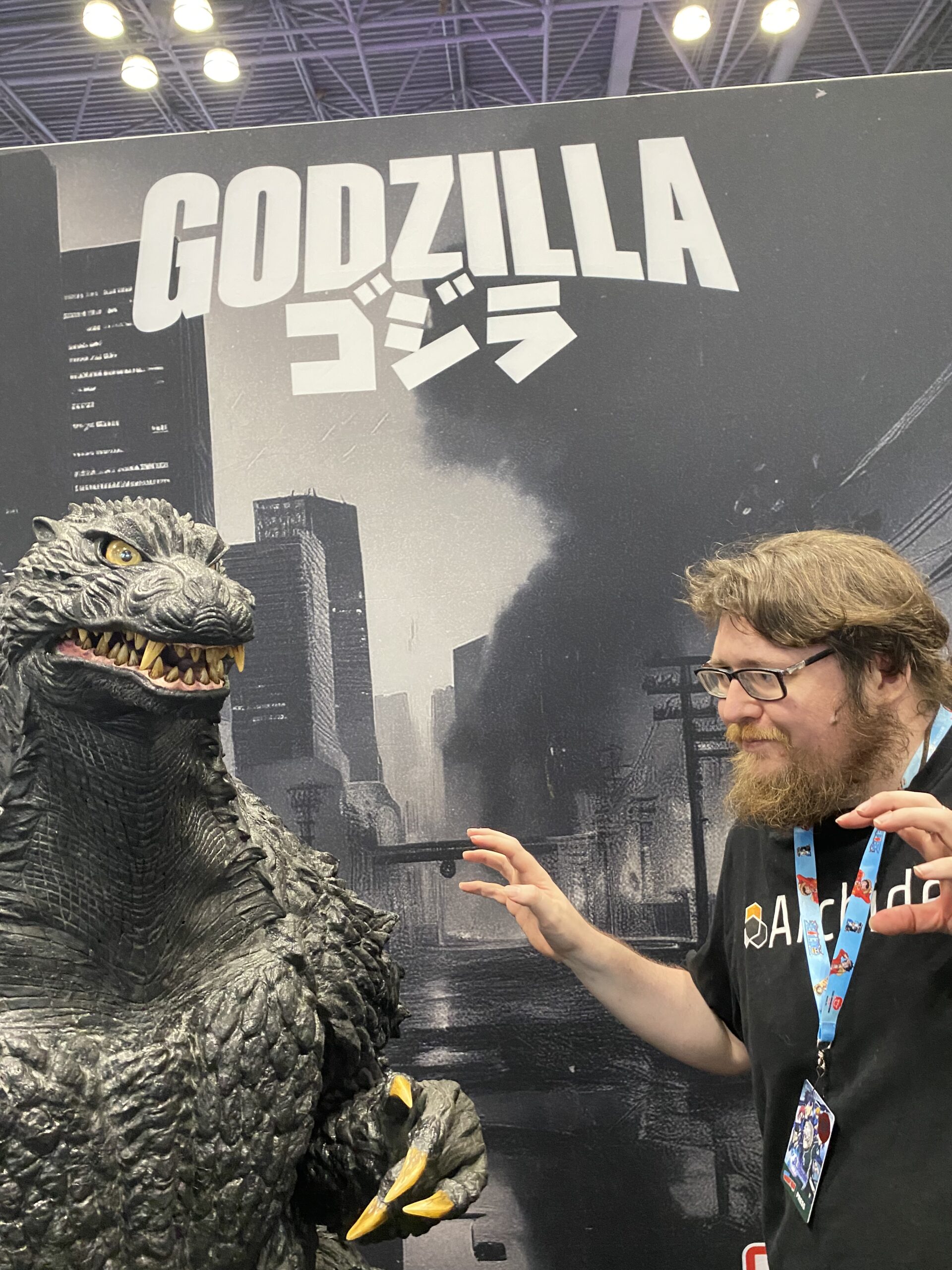 SKREEEEEONK! Our writer Josh Nelson has a photo opportunity with Zilortha - err, Godzilla. Photo credit: Josh Nelson